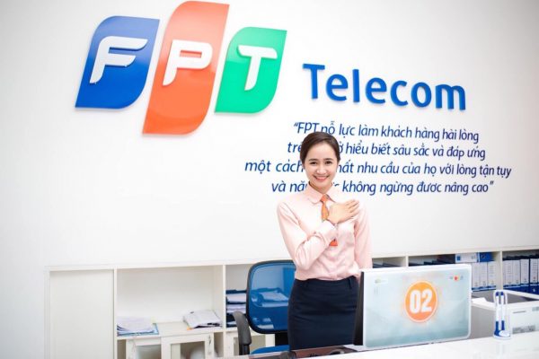 Số tổng đài mạng FPT hỗ trợ mọi yêu cầu nhanh chóng